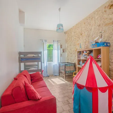 Cozy Haven W Pool Holiday home